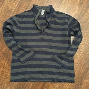 Men’s half zip pull over